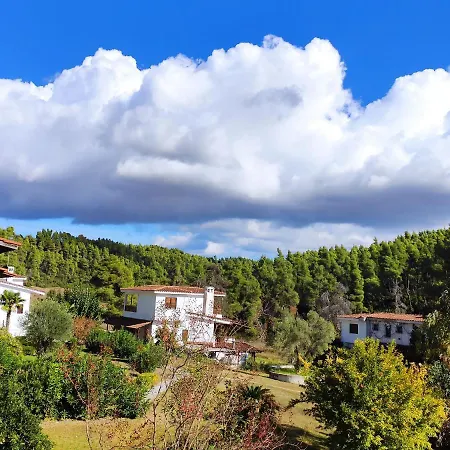 Cozy In The Woods Next To The Sea , 7 Sleeps Holiday home Elani
